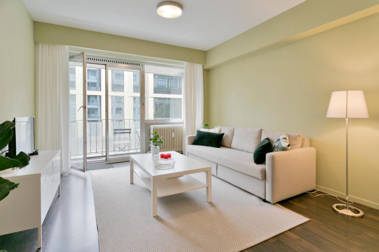Studio In City Center With Terrace, Netflix - Wifi Antwerpen Exteriör bild