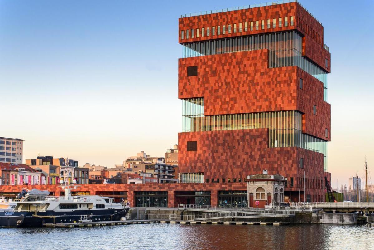 Studio In City Center With Terrace, Netflix - Wifi Antwerpen Exteriör bild